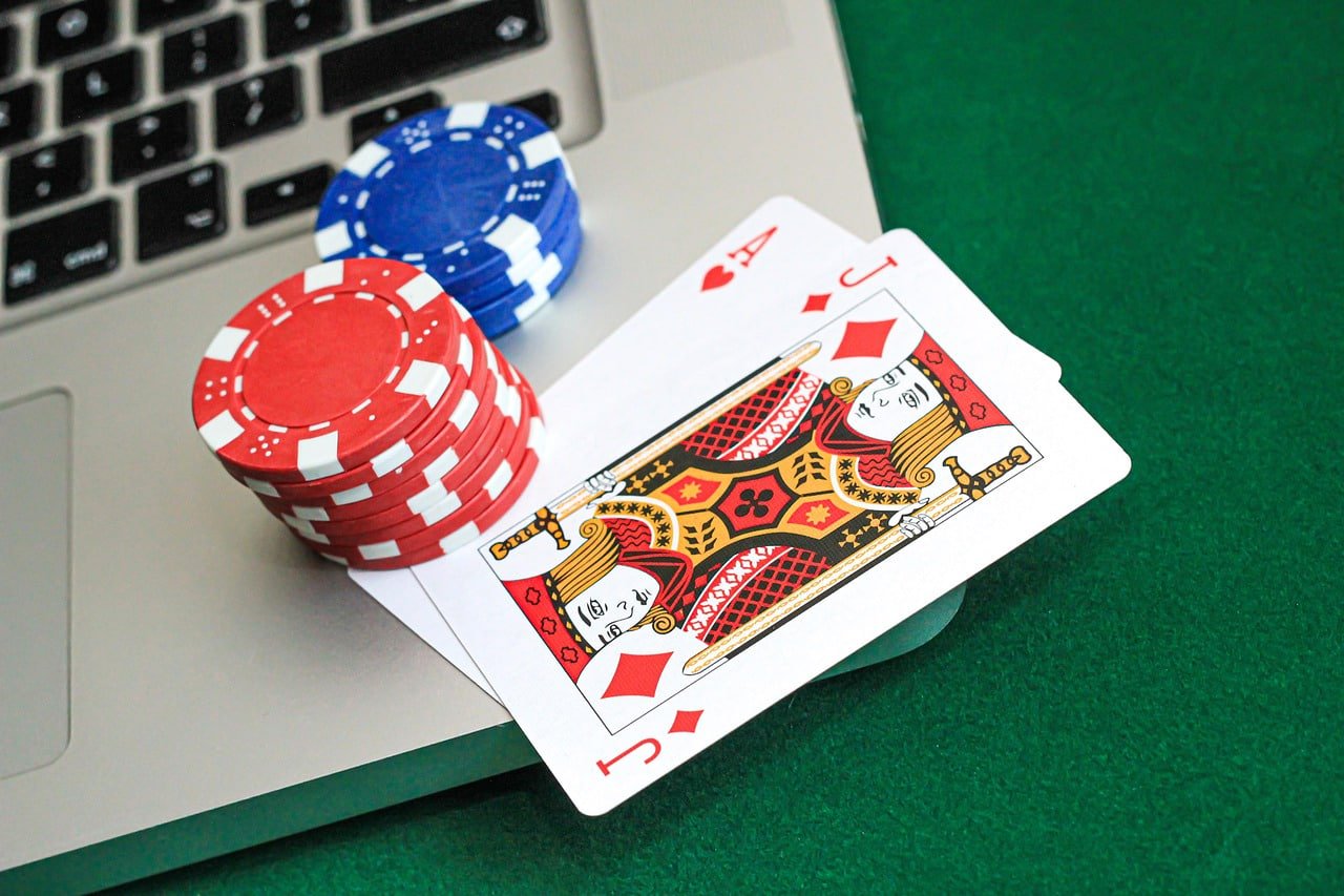 Antarmuka pasar Free Fire di aplikasi mawarslot menampilkan pertandingan yang akan datang dan odds real-time